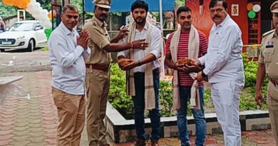 स्वतंत्रता दिवस के अवसर पर सीसीटीवी लगाकर चोरी के प्रकरणो के निराकरण में सहयोग करने वाले जागरूक नागरिकों हुए सम्मानित
